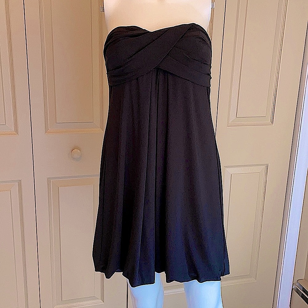 Xscape Simple Black Elegance - image 1